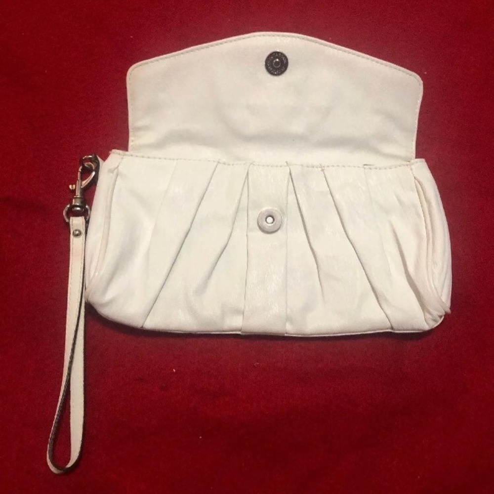 Guess Wallet Handbag With Handle - image 3